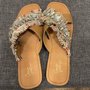 Crown Vintage somaya sandal - never worn!